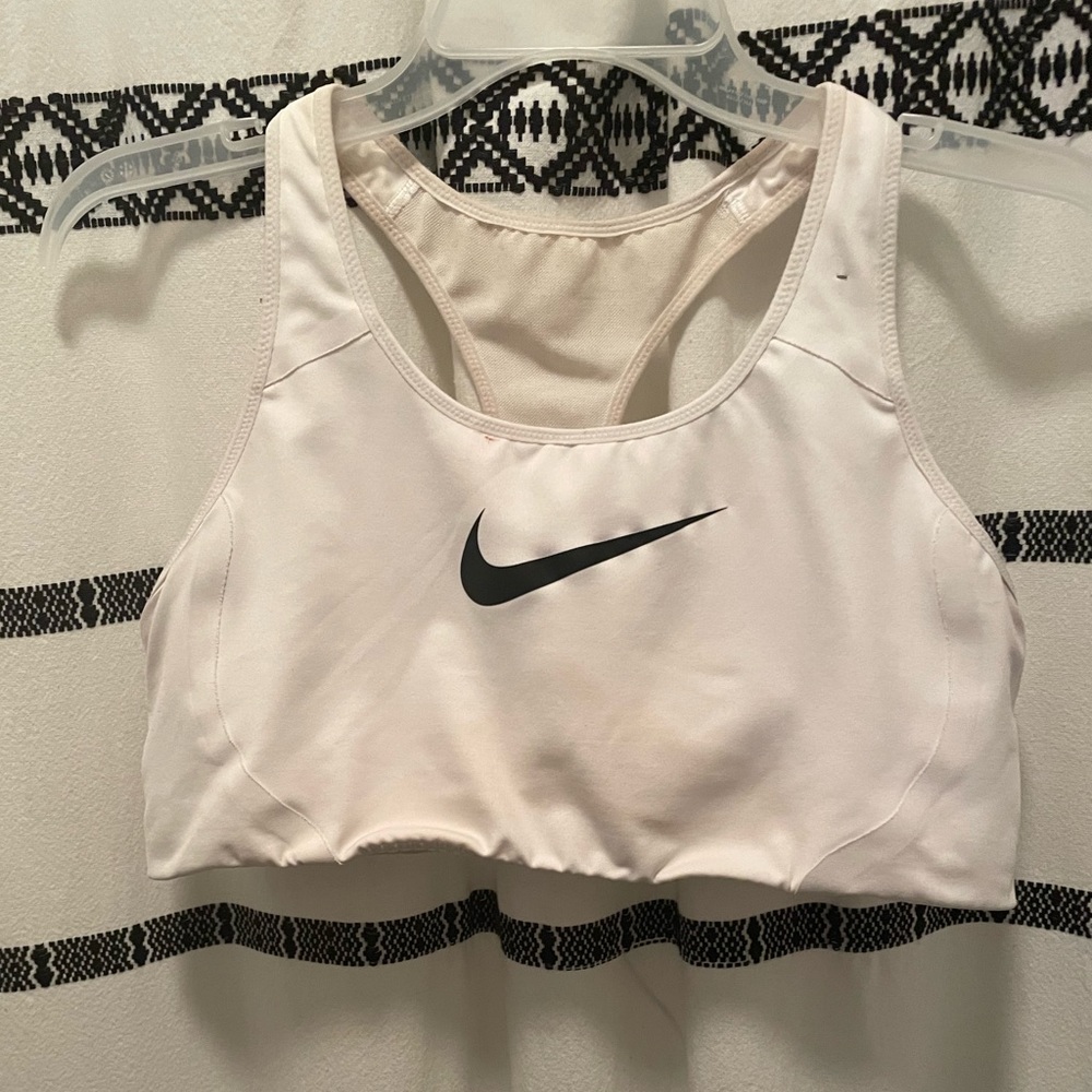 Nike sports bra size xl
